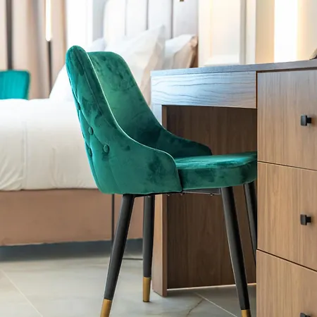Philia Center Hotel