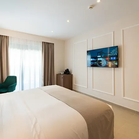 Philia Center Ξενοδοχείο 4*