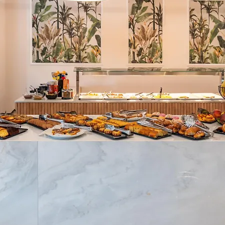 Hotel Philia Center