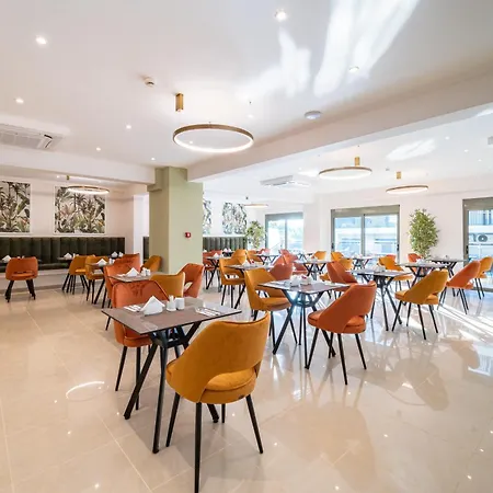 Philia Center Hotel 4*