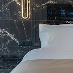 Готель Philia Center 4*