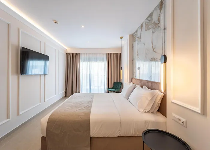 Philia Center Szálloda